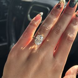 8ct oval cut GRA moissanite 10k yellow gold engagement ring size 5.5