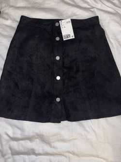 H&M Suede Skirt (Never Been Used)