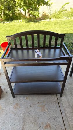 Baby changing station good condition