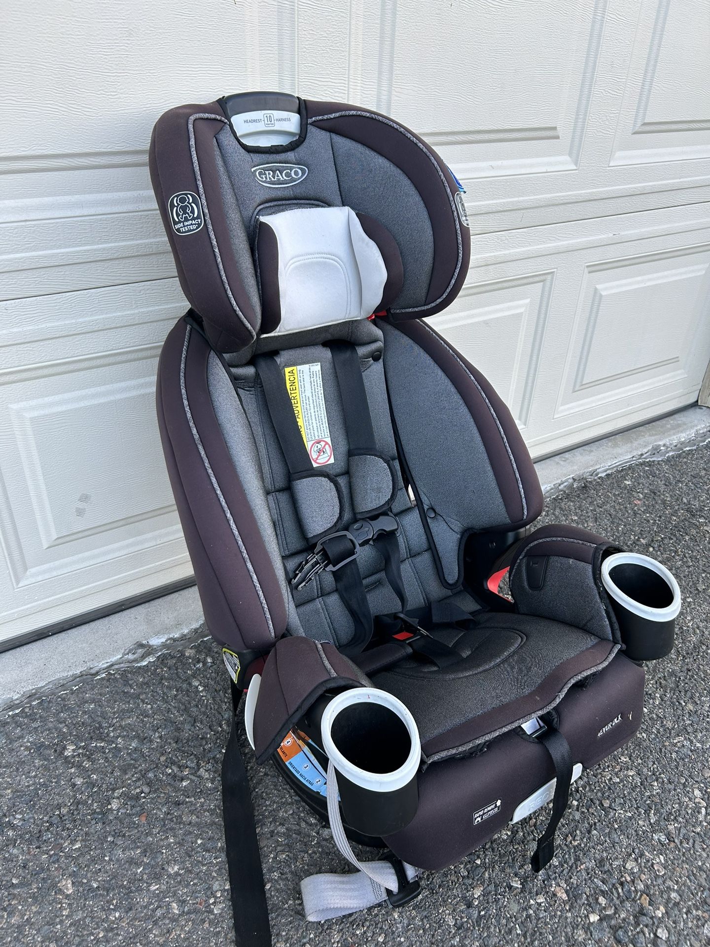 GRACO 4Ever DLX 4-in-1 Convertible Car Seat Model : (contact info removed) Original price ：$300up Very Clean  4Ever DLX 4-in-1 Convertible Car Seat Mo