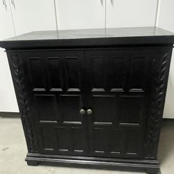 Black Cabinet 