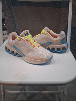 Nike Air Max Dn Sneakers