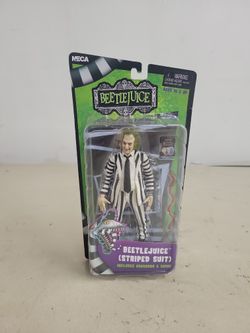Neca Beetlejuice 7" scale white stripped suit.