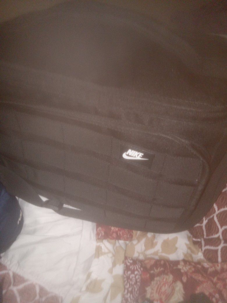 Nike Hand Bag Cooler Black Bag