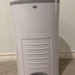 Diaper Dékor Garbage Like New 