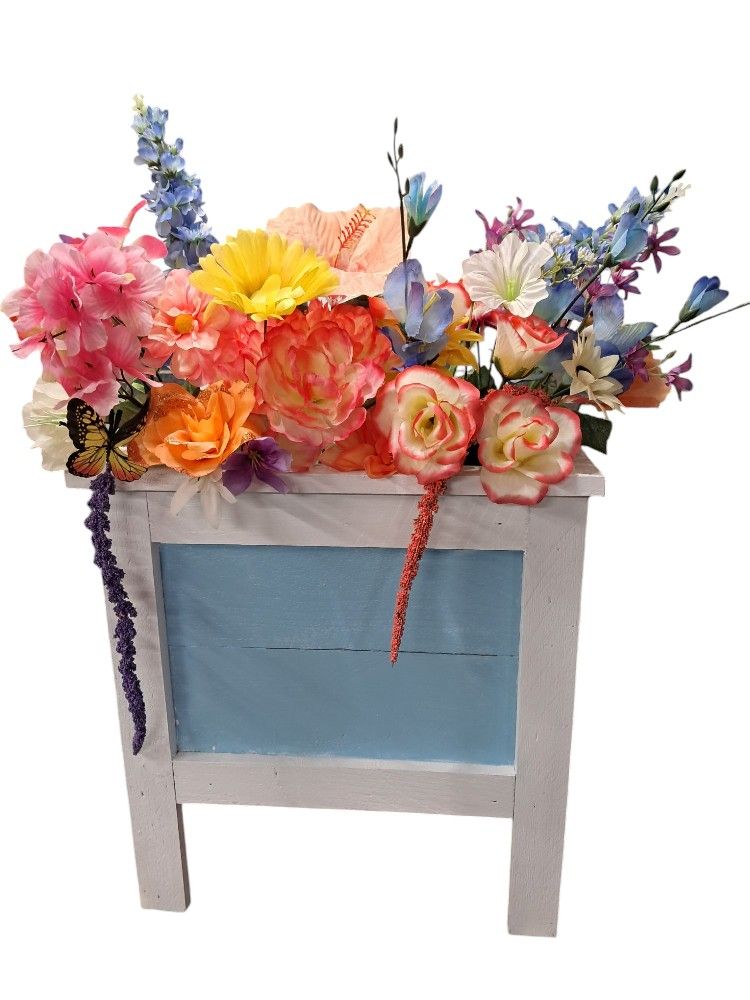 Custim Rustic Farmhouse Cedar Planter Boxes