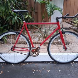 Fixie / Fixed Gear / Single Speed Bike / Bicycle