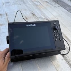 Simrad Cruise 7 GPS