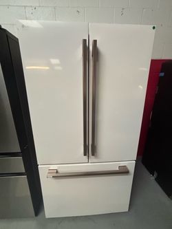LG STUDIO FRENCH DOOR
