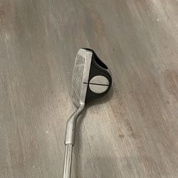 Ez Roll Chipping Wedge $10