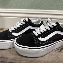 Vans Old Skool Platform Sneakers – Black/White – Size 6W