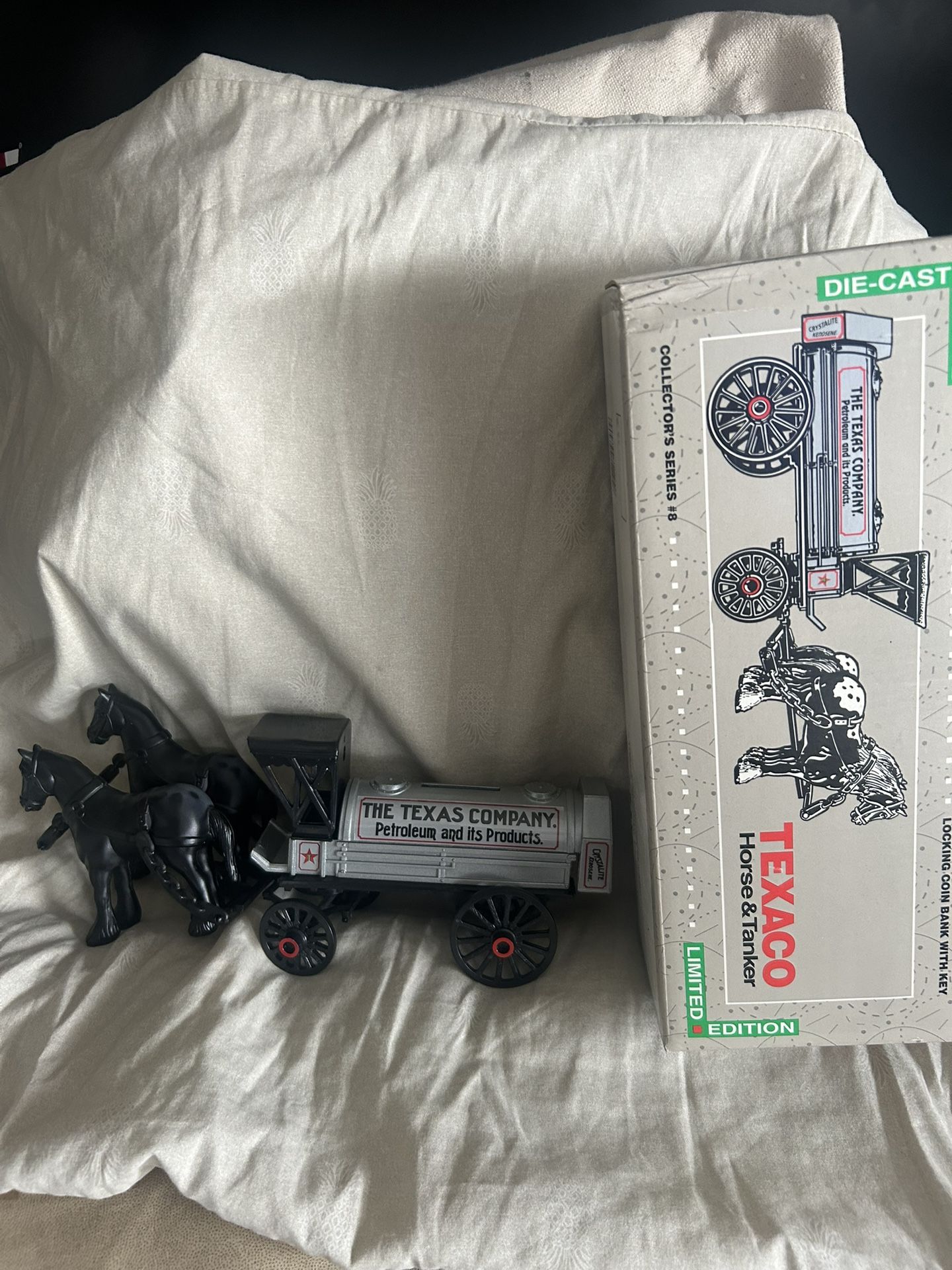 Ertl Texaco Horse And Tanker Bank
