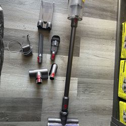 Dyson Cyclone V10 Animal Cordless Vacuum Cleaner
