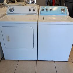 Whirlpool Washer And Gas Dryer Set 