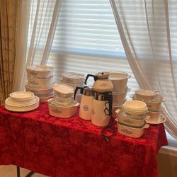 Blue Cornflower Corningwarw Set (pre Owned)