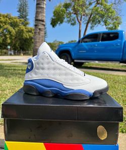 Air Jordan 13 Retro hyper royal