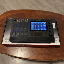 Akai MPC live II
