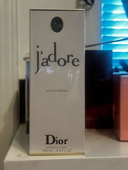 jadore EAU DE PARFUM Dior