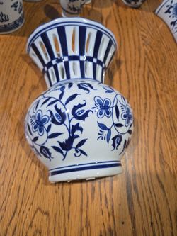 Porcelain Wall Vace Delfware Chinoiserie