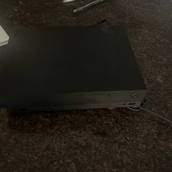 Xbox One X 