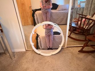 Round White Decorative Wall Mirror