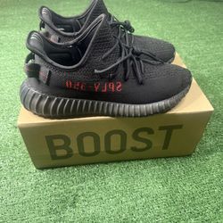 Yeezy Boost 350 V2
