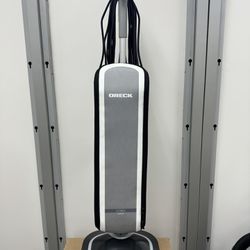 Oreck HEPA 10 Pound Vacuum