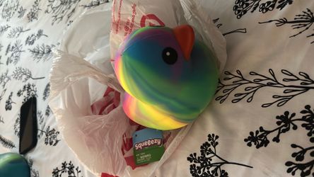 tTarget Duck Squishy / tie-dye squeeezy