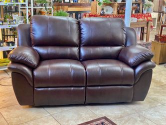 Couch power recliner