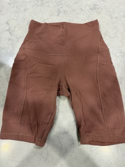 Lululemon Size 4 Align 6 Inch Bike Short With Pockets 