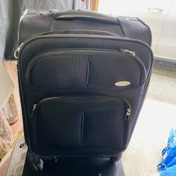 Black Suitcase (carry On)