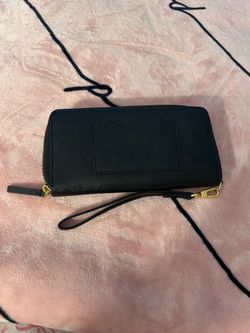 Cartera Tory burch