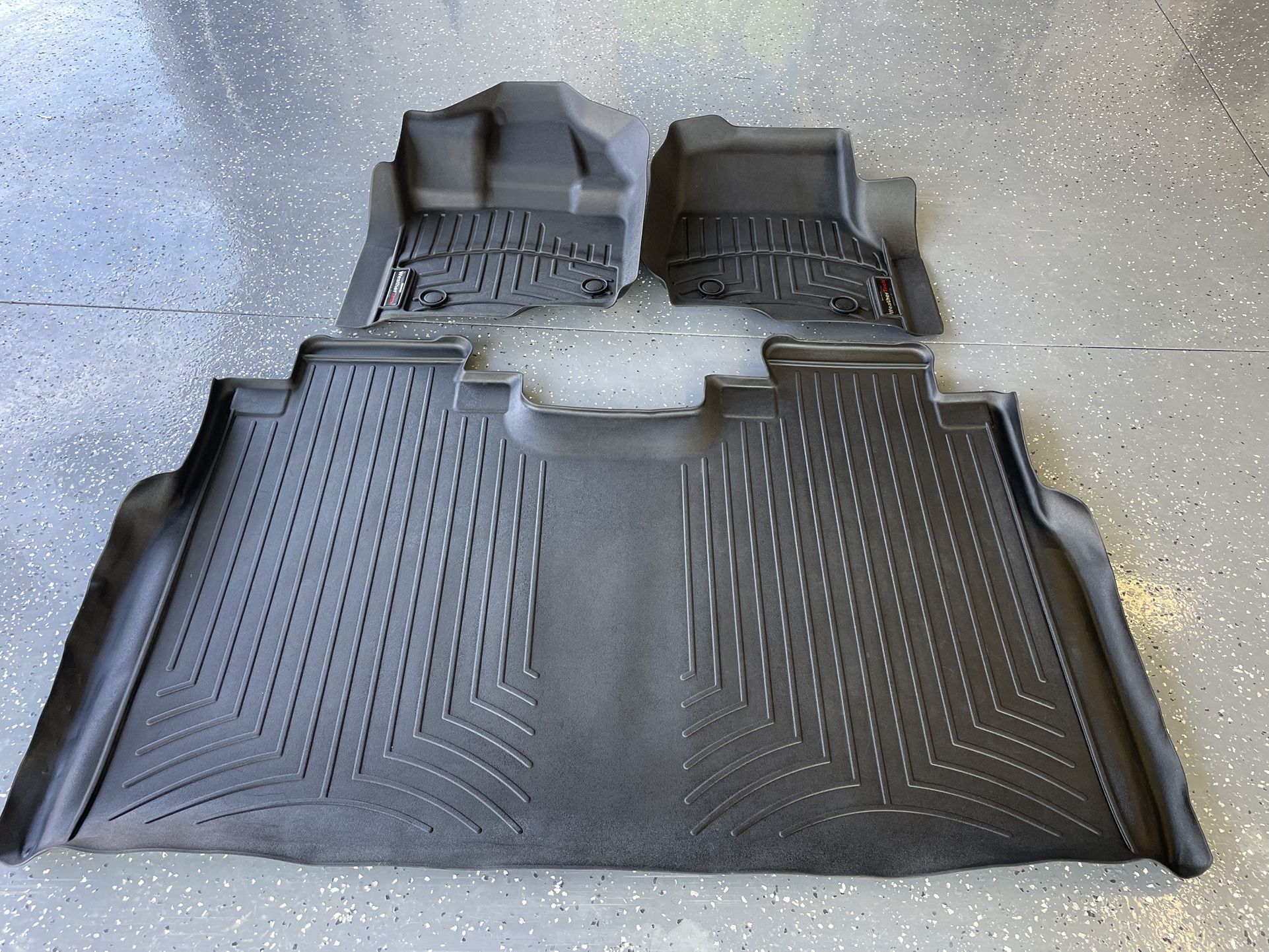 “WeatherTech” floor mats for 2020 Ford F-150 XL Crew cab or extended cab / set of three (3)