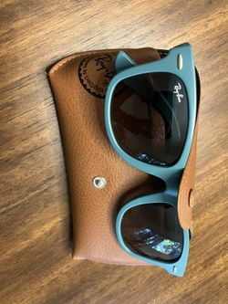 Women’s Ray-Ban Original Wayfarer Sunglasses - Teal Blue
