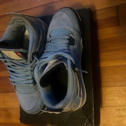 Jordan 4s unc