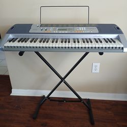 ✨️🎶🎹Casio Keyboard and Stand🎹🎶✨️