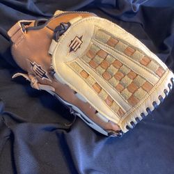 Easton 14” Natural Elite Softball Glove