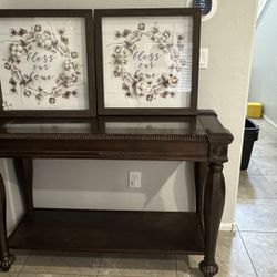 Console Table And wall Decor