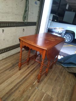 Round table