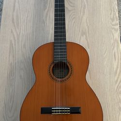 Yamaha Classical Guitar 