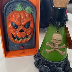 Halloween Decor, Doorbell , potion bottle 