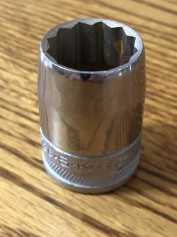 Vintage S-K 40126 1/2" Drive 12-Point 13/16" SAE Socket Knurled Tapered