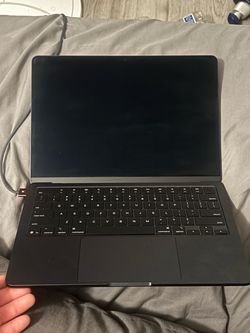 Mac book air 13” M4 - 16GB/256GB- Midnight
