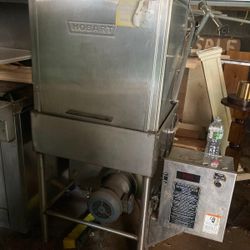 Hobart AM14 Commercial Dishwasher 