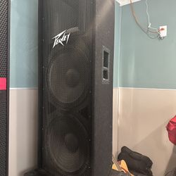 JBL Spekers And Pivey