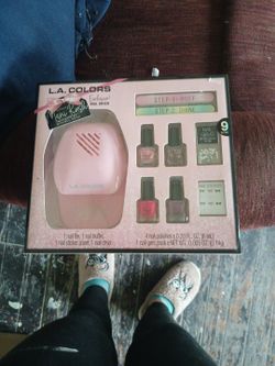 LA colors Manicure Set With Nail Dryer