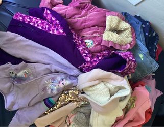 5T 6T girls fall winter warm clothes jackets bundle 50 item frozen Elsa jacket. 5/6