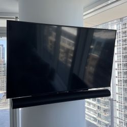 Samsung 55” Smart TV (UHD TV - Series 7)