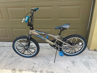 Mongoose BMX Bike – 20” Freestyle w/ Pegs (Ready to Ride)