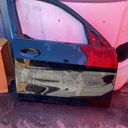 X5 Right Side Front Door BMW 2020